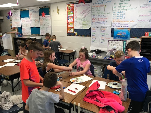 Mrs. Herron' Class Making Marker Dots